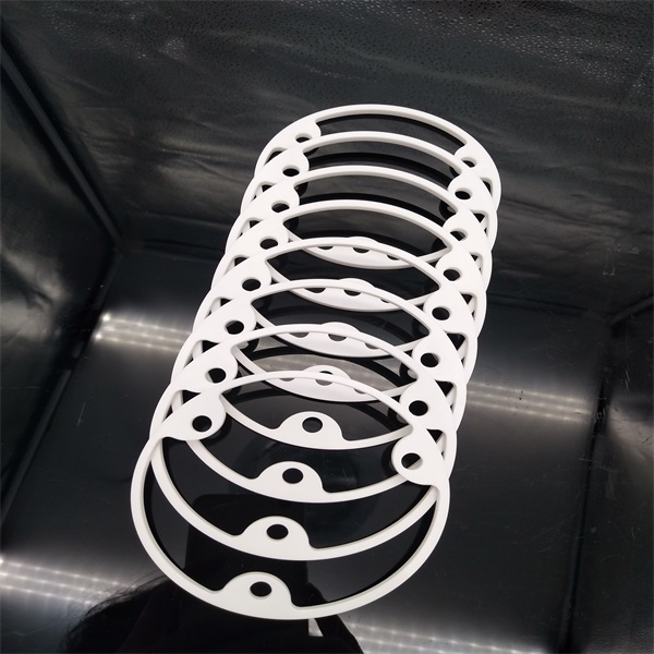 氧化鋯陶瓷燒結溫度和什么因素有關？