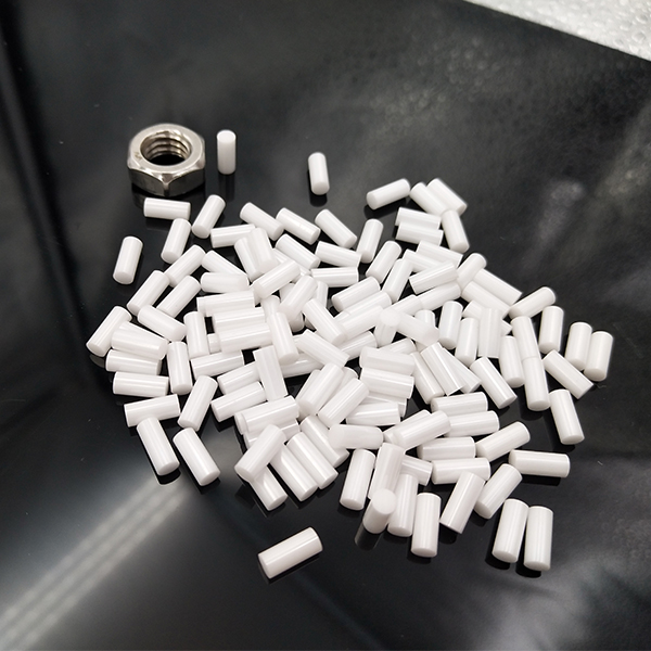 氧化鋁陶瓷變色了嗎？是什么原因？